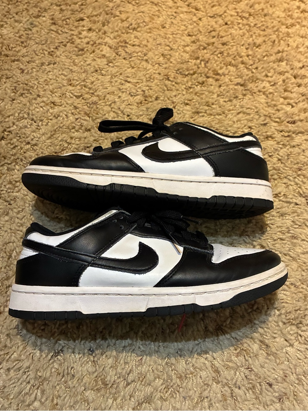 Nike Womens Dunks Pandas Black/White Low-Top Sneakers